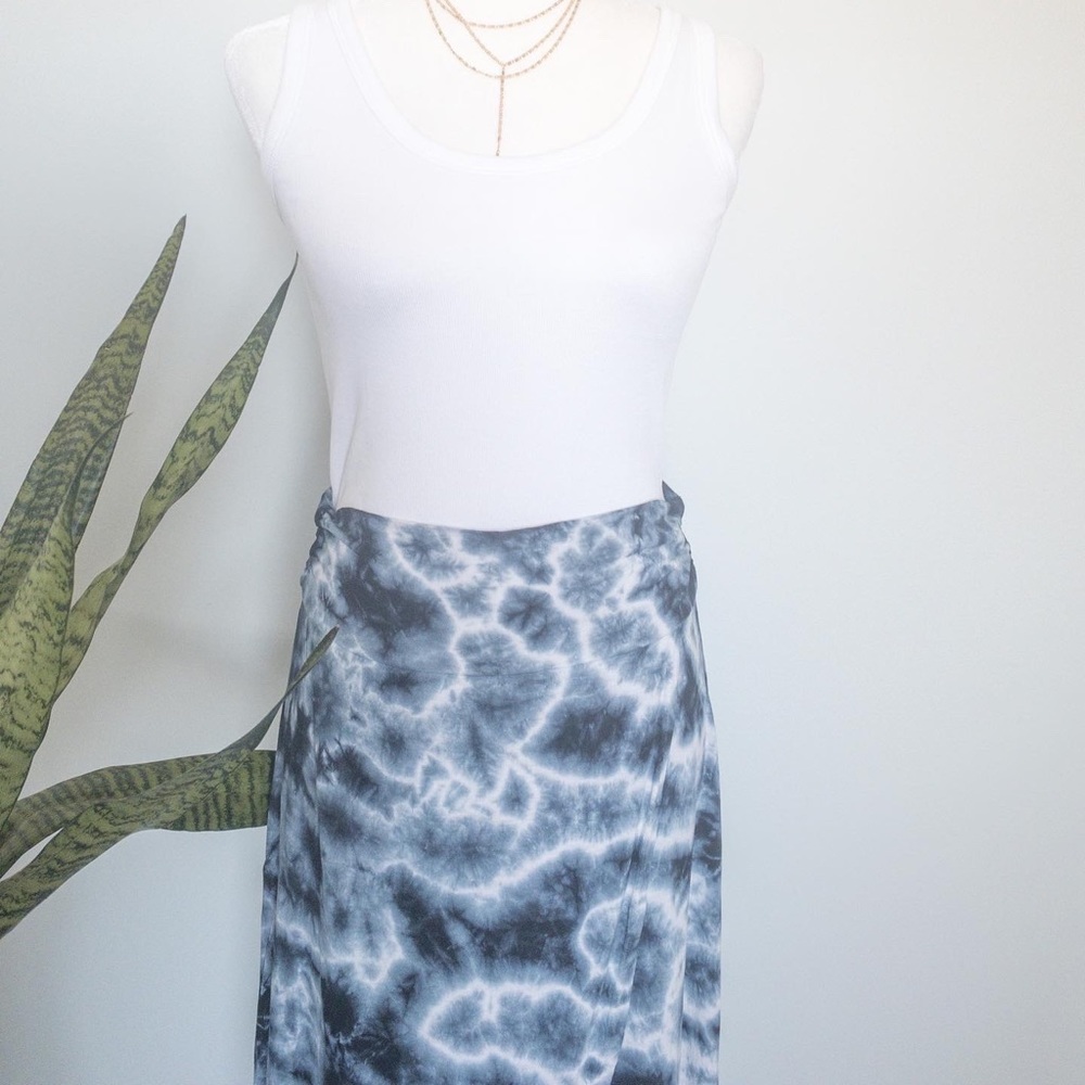 Tie-dye High wasted Maxi Skirt